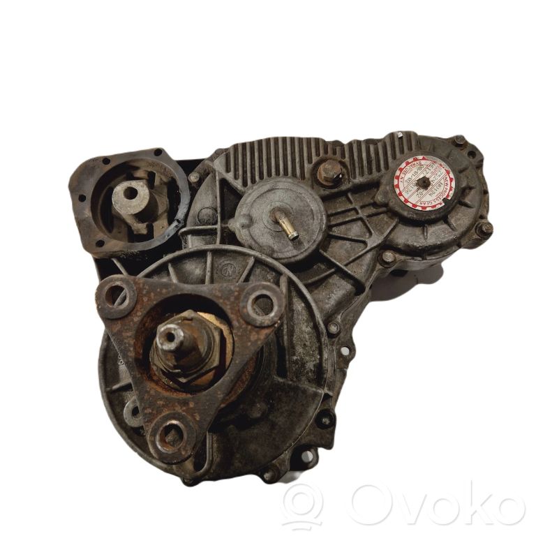 Pārnesumkārbas reduktors / razdatka