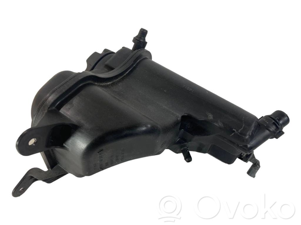 Coolant expansion tank