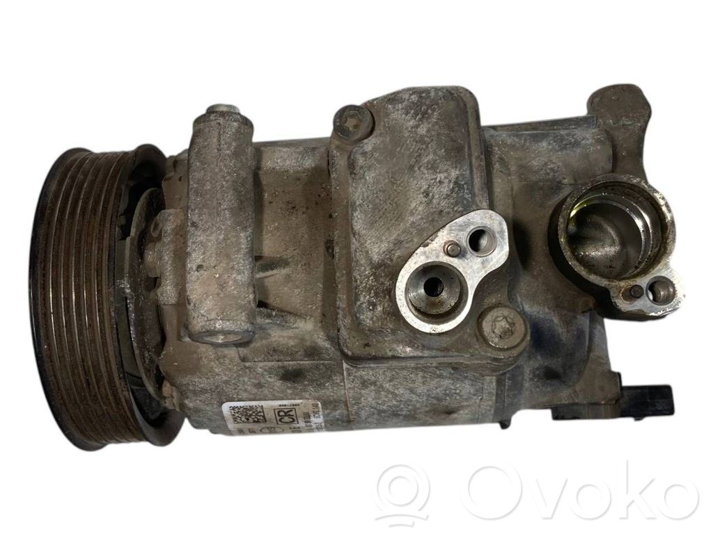 Air conditioner compressor (pump)