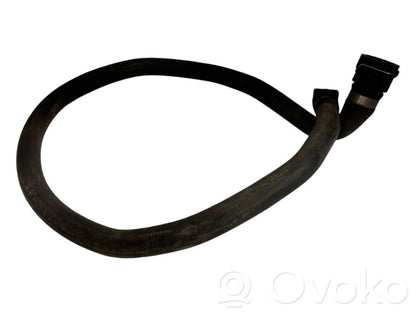 Tube(s) / hose(s)