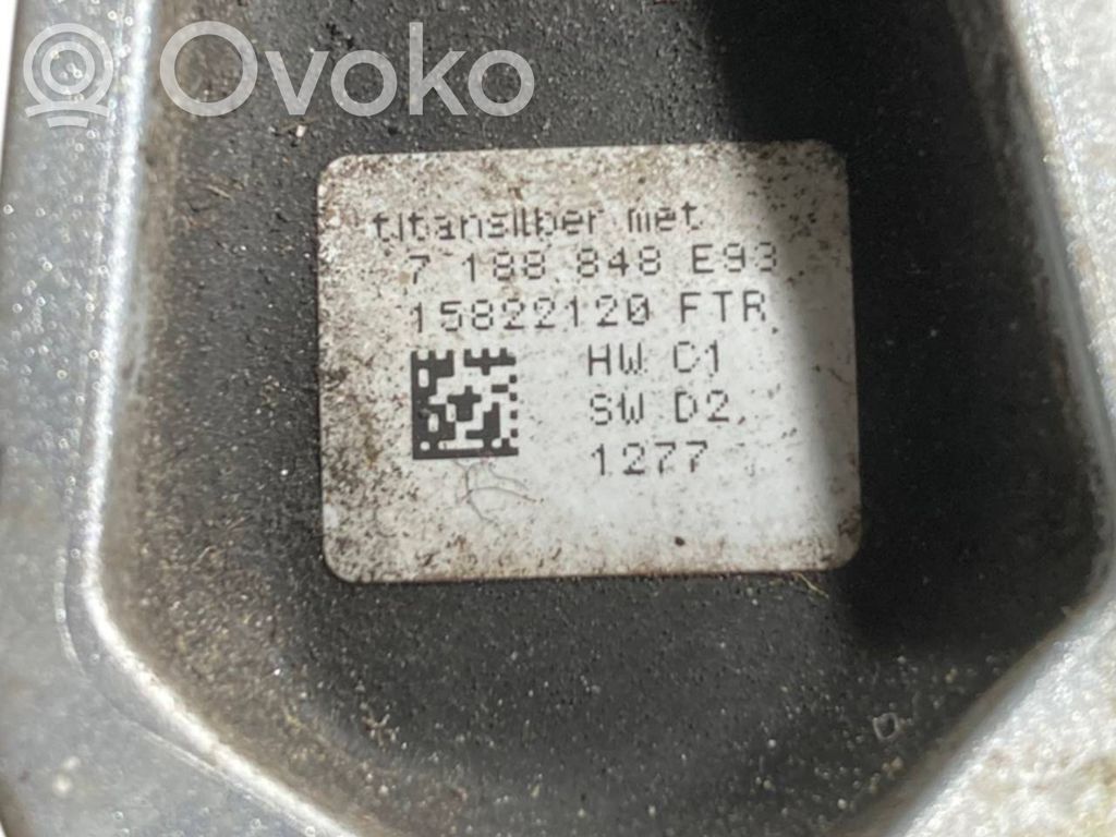 External opening handle