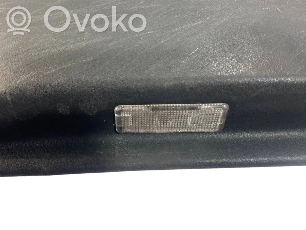 Отделка передней двери