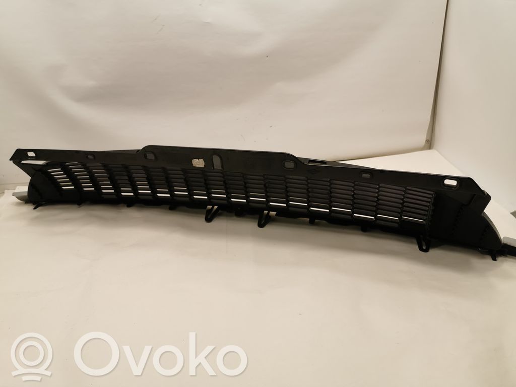 Priekšējais režģis