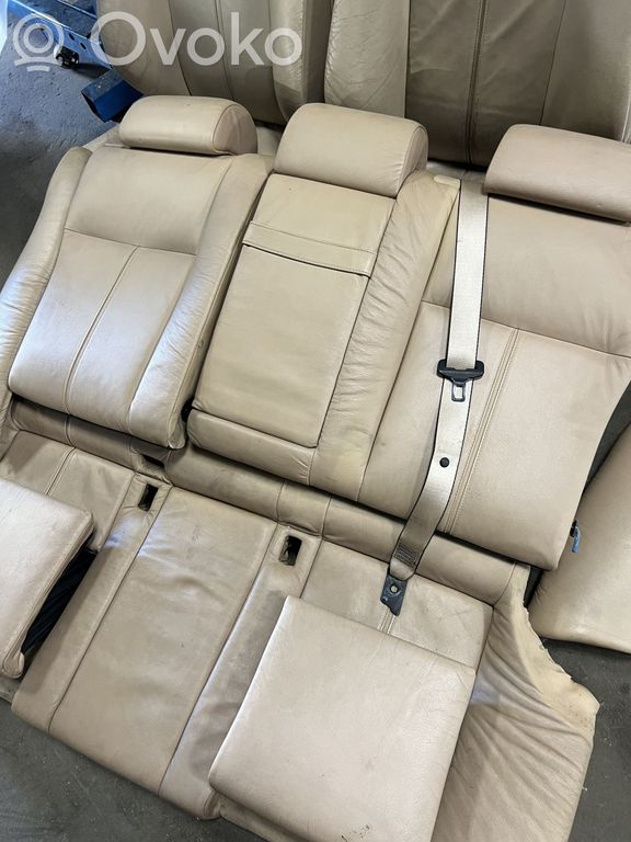 Rear seat