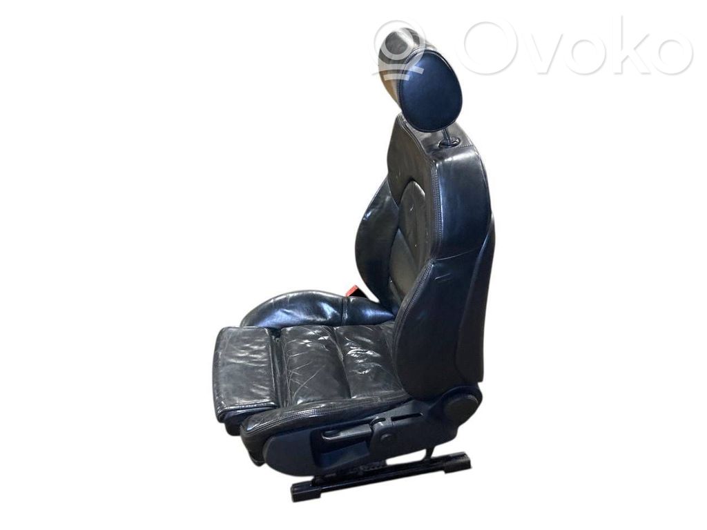Sēdekļu komplekts