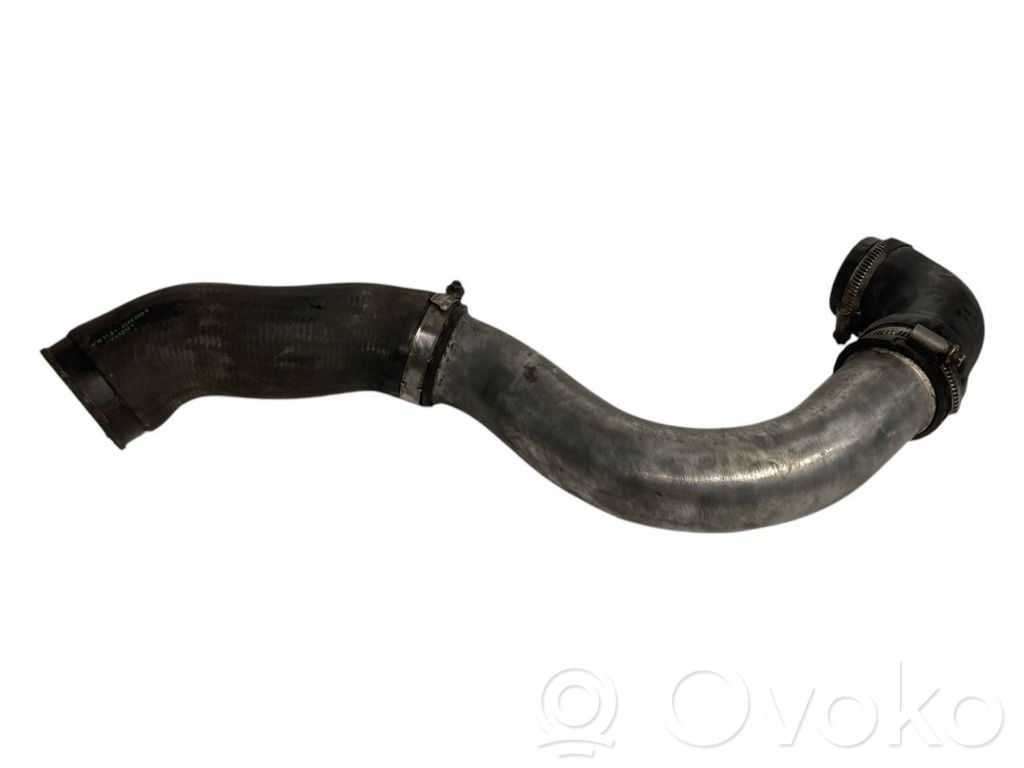 Шланг(и)/труба(ы) интеркулера