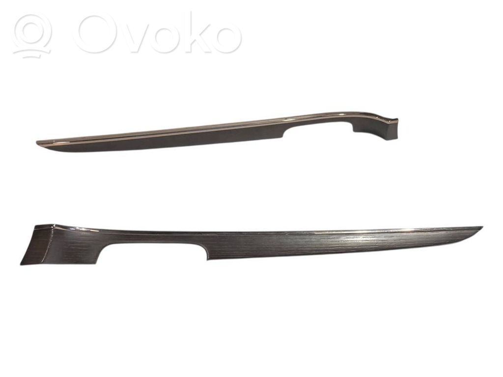 Salona dekoratīvās apdares komplekts