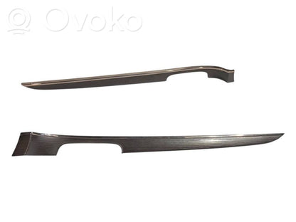 Salona dekoratīvās apdares komplekts