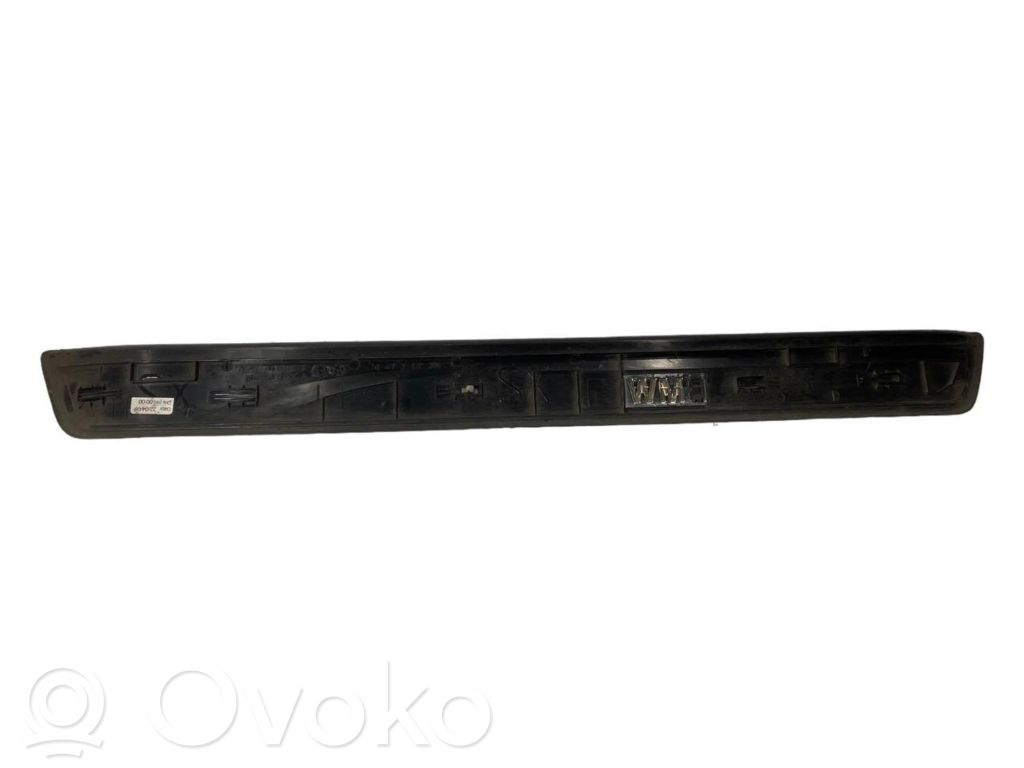 Front sill trim (inner)