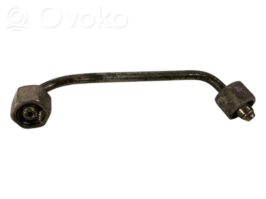 Degvielas caurulīte (-es)