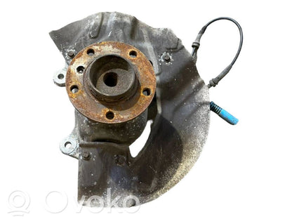 Priekšējā riteņa rumbas vārpstas šarnīrs (stupica, capfa)