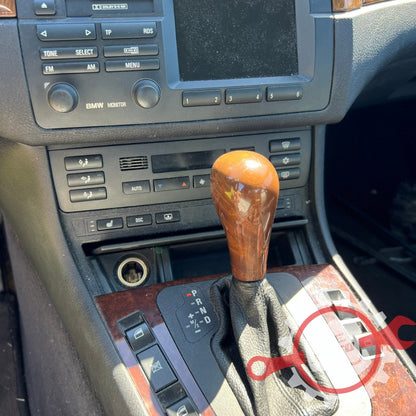 BMW 330i E46 2000 - atsarginės dalys 