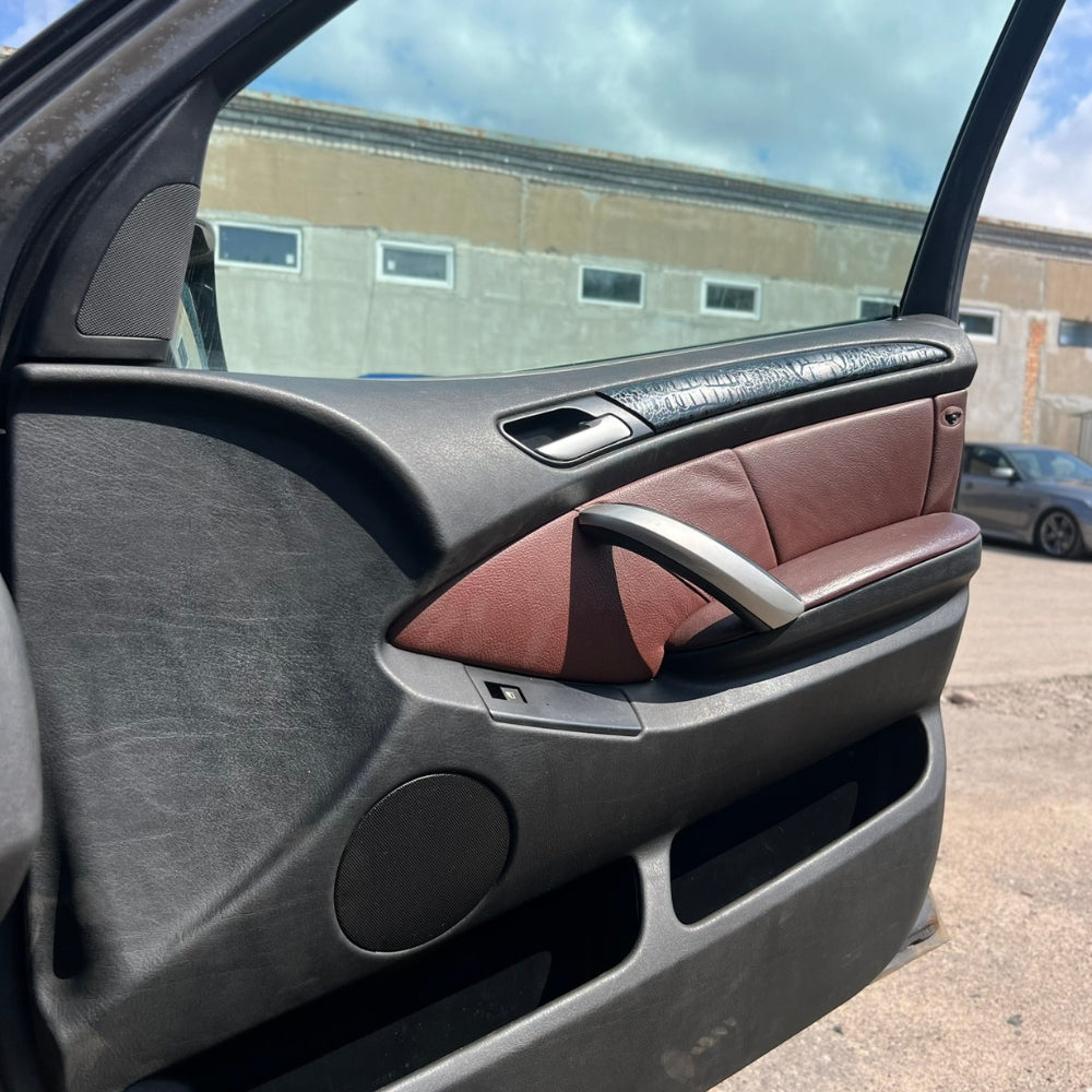 BMW X5 E53 3.0d 2002 rezerves daļas