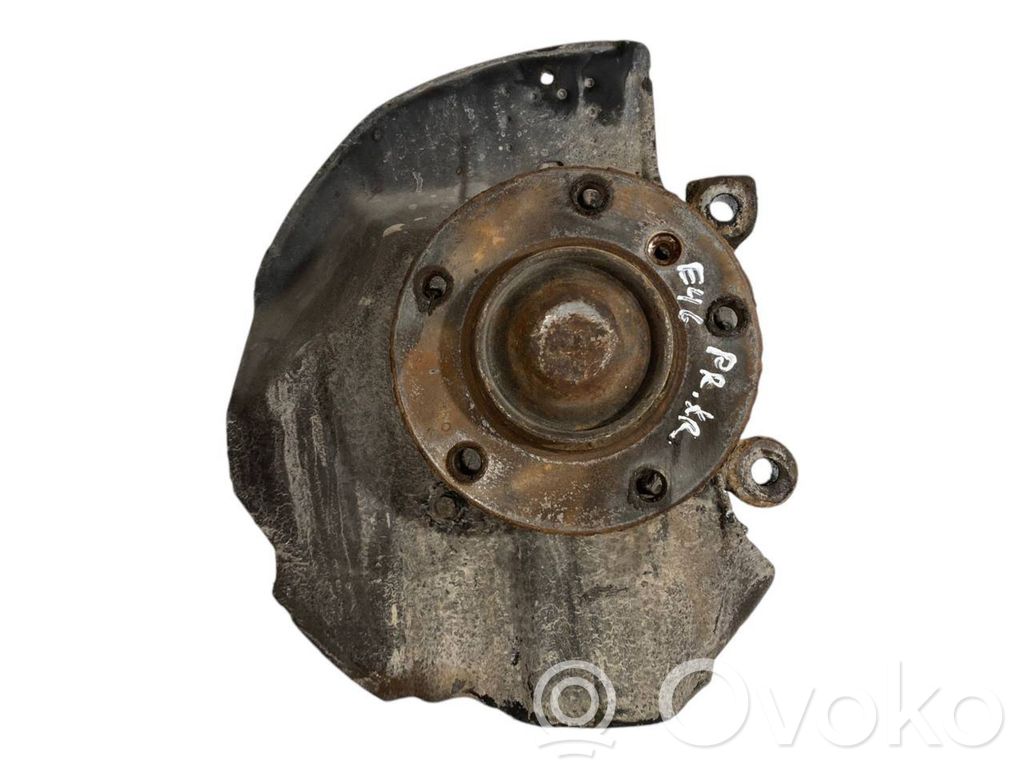 Priekšējā riteņa rumbas vārpstas šarnīrs (stupica, capfa)