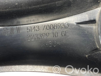 Engine hood release handle