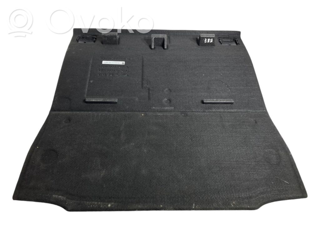 Trunk floor