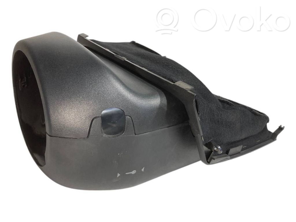 Stūres ass dekoratīvā apdare