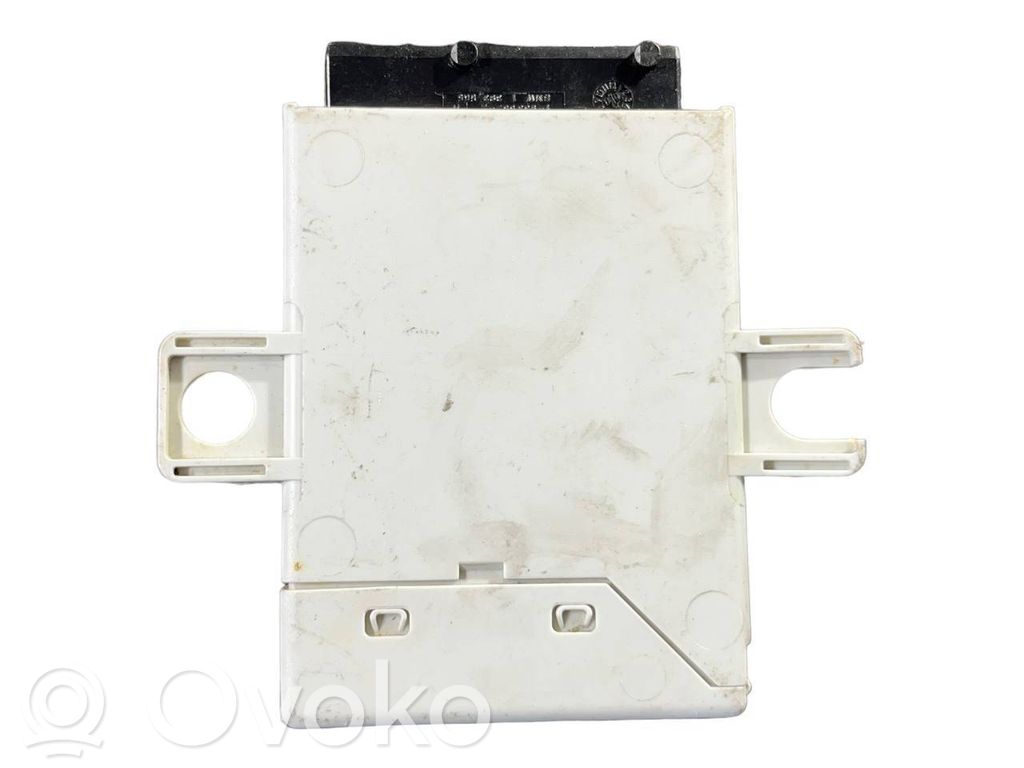 Trailer hitch control unit