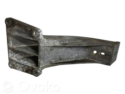 Кронштейн крепления двигателя