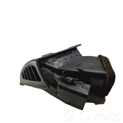 Боковая решетка воздухозаборника