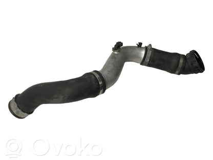 Interkūlera šļūtene (-es) / caurule (-es)