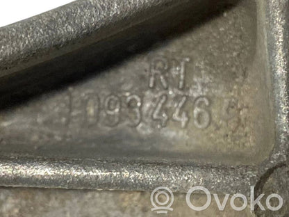 Transmission mounting bracket