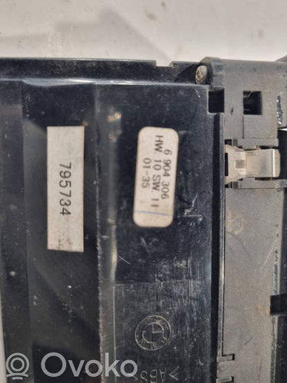 Window lift control switch(es)