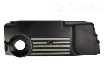 Engine cover (decorative trim)