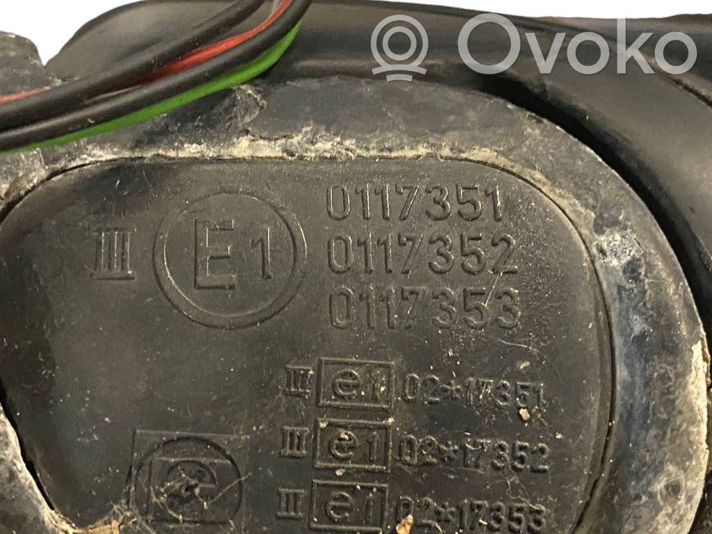 Зеркало (с электрическим управлением)