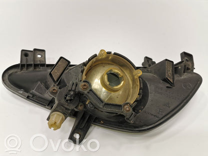 Miglas lukturis priekšā