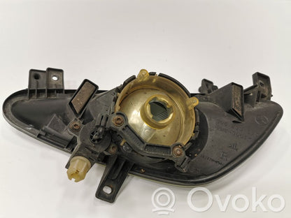 Miglas lukturis priekšā