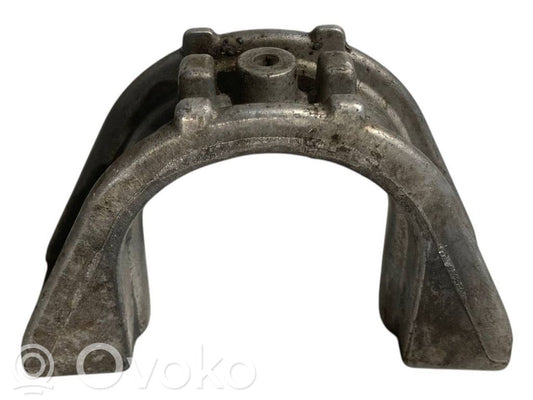 Stabilizer mount (front)
