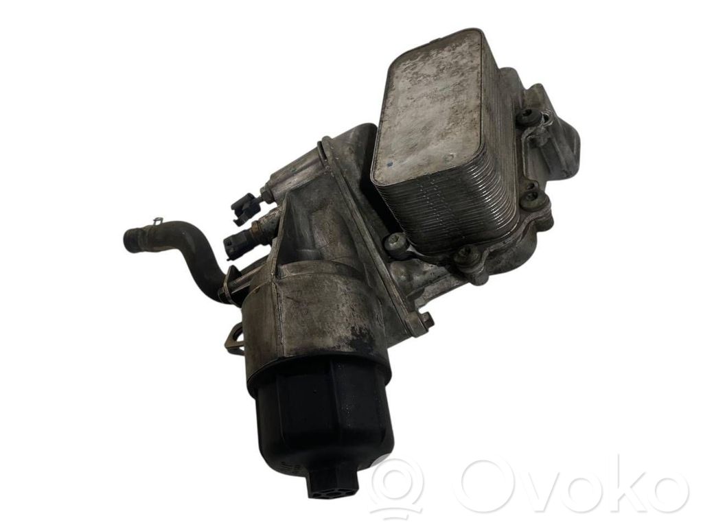 Eļļas filtra turētājs / dzesētājs