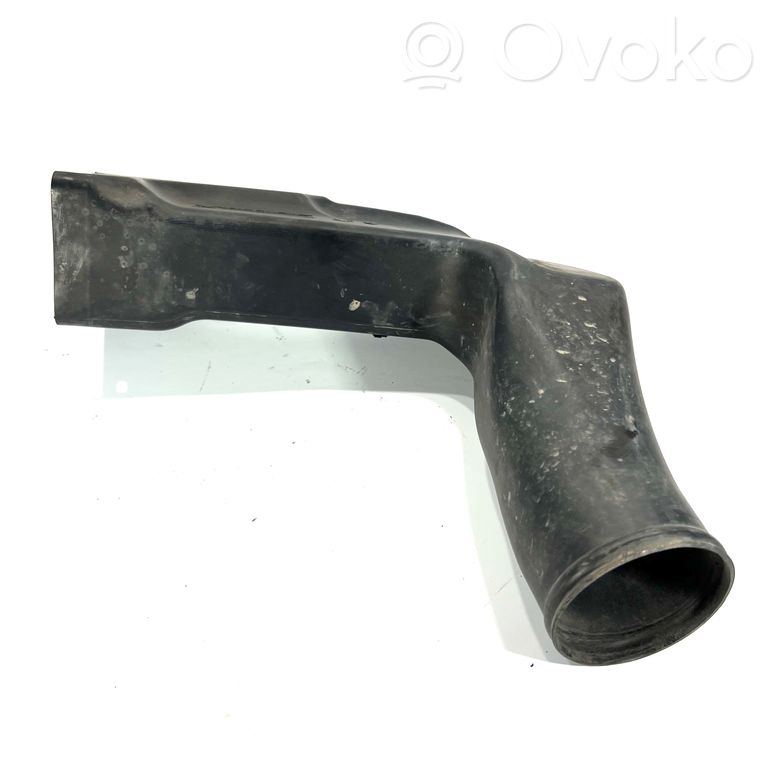 Air intake duct details