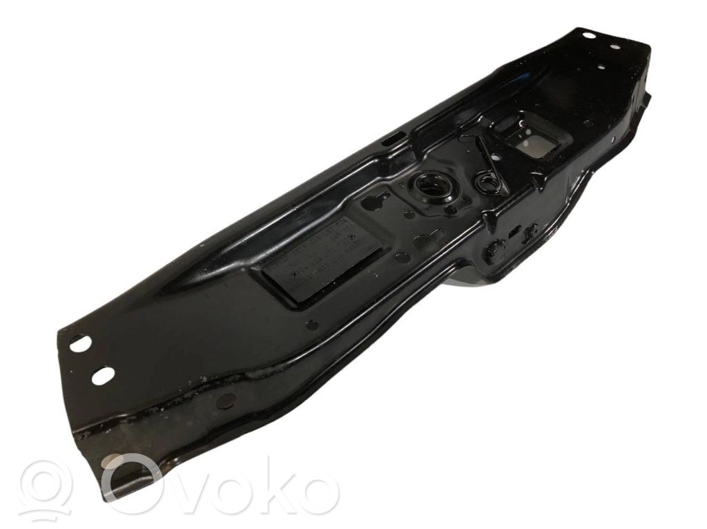 Radiatoru paneļa augšējā daļa (televizors)