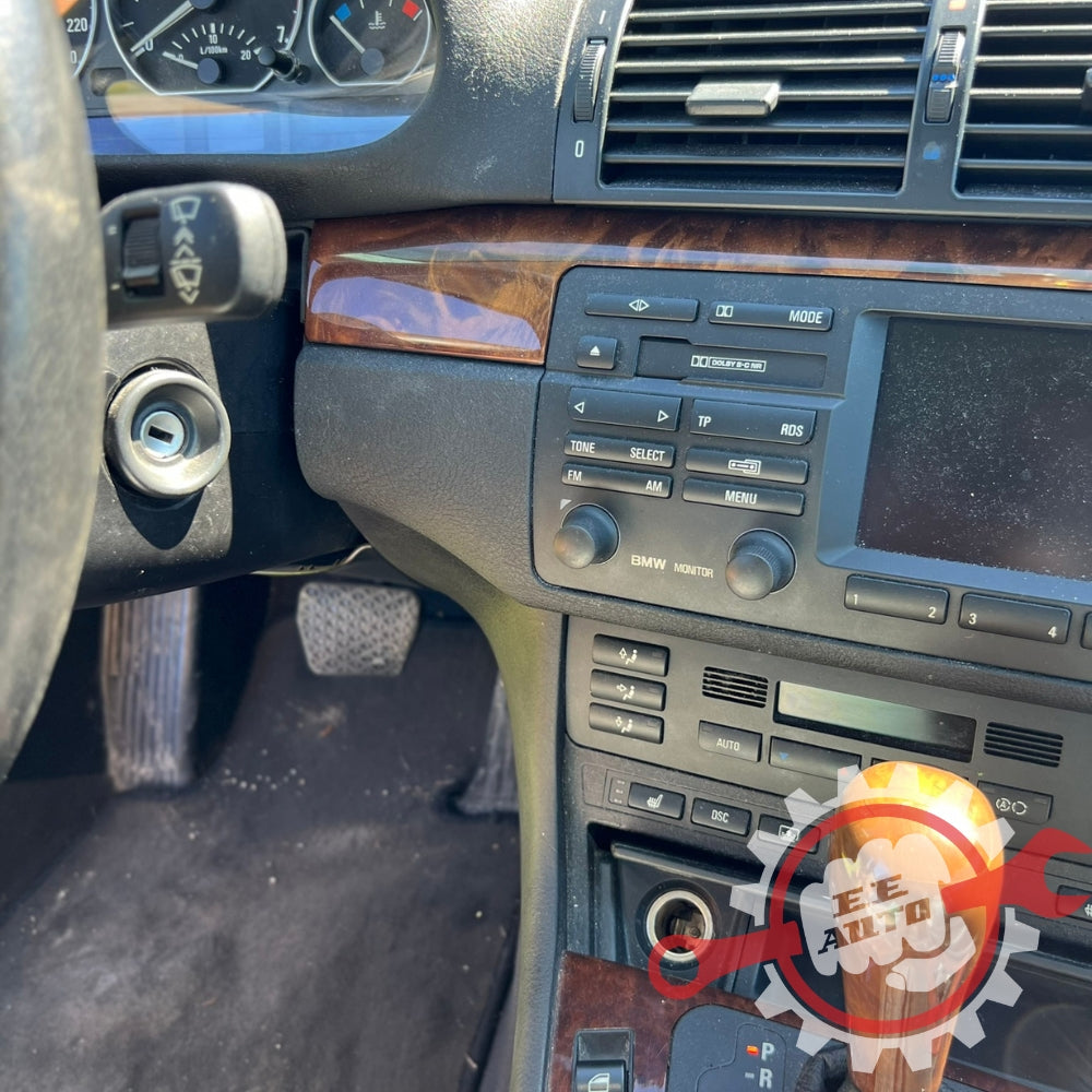 BMW 330i E46 2000 - atsarginės dalys 