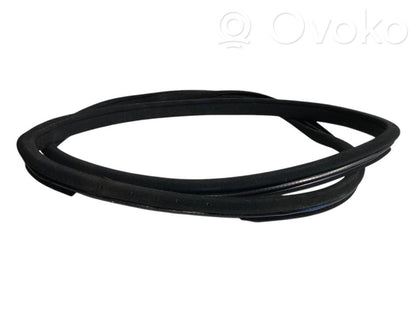 Aizmugurē apdares gumija (virsbūvē)