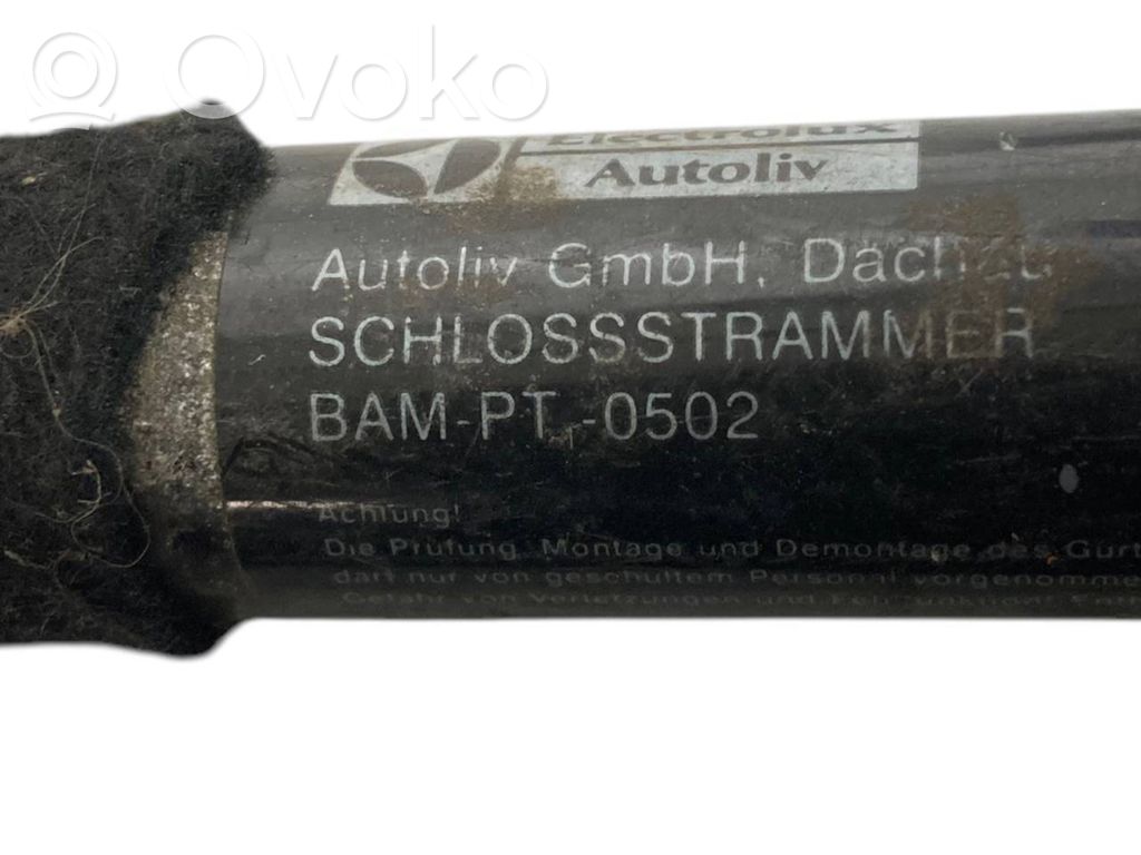 Пряжка ремня спереди