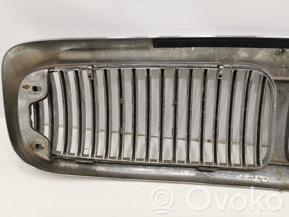 Priekšējais režģis