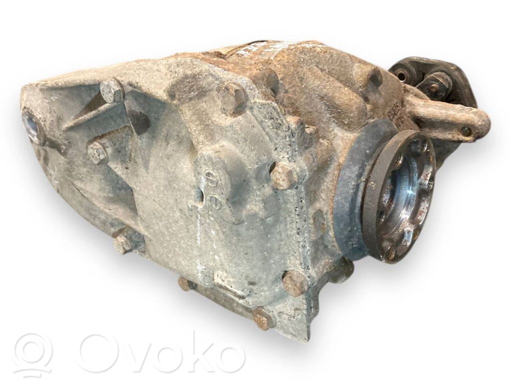 Aizmugurējais reduktors