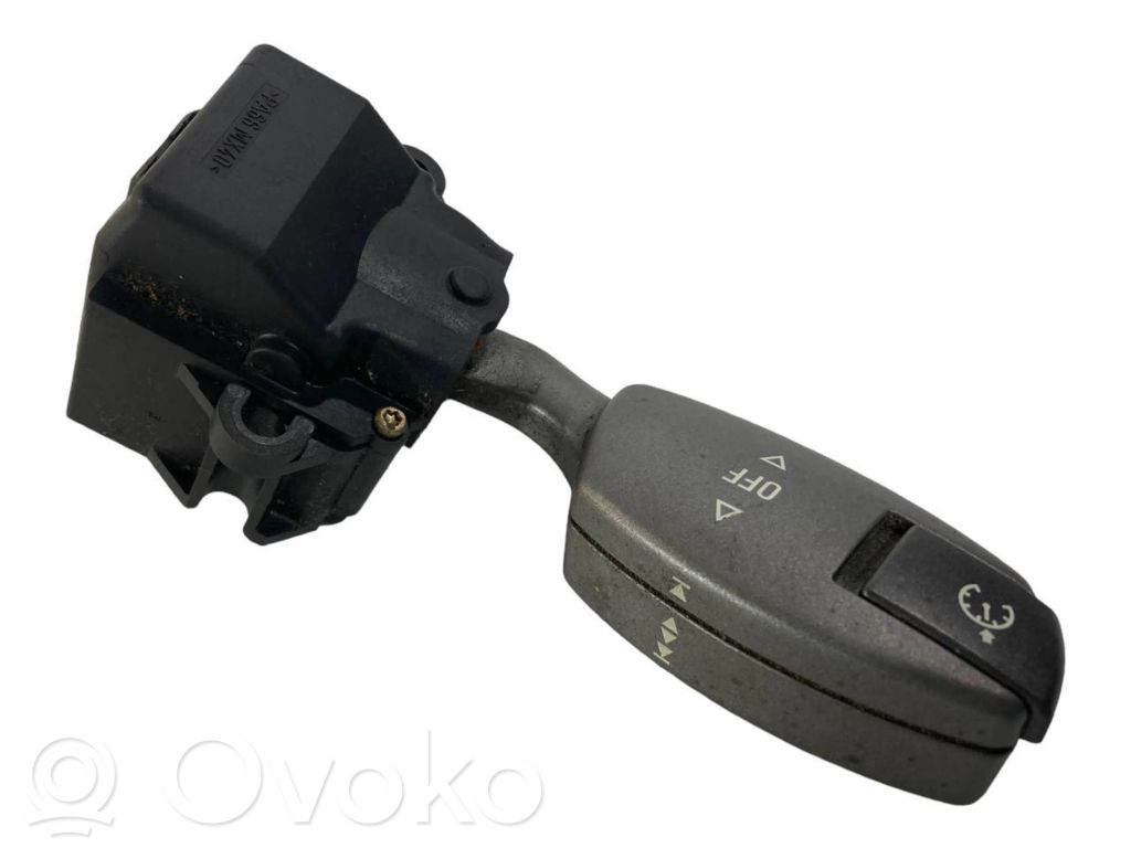 Kruīza kontroles (autopilota) sviria