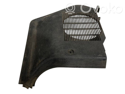 Side speaker trim