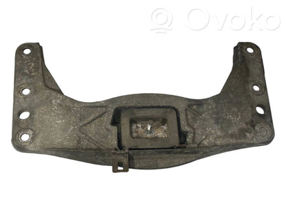 Transmission mounting bracket