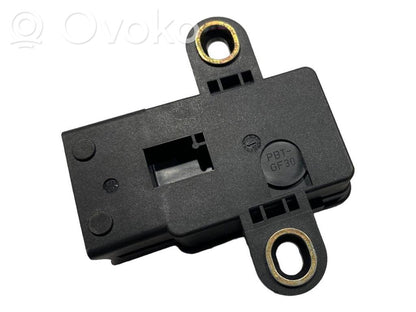 ESP (elektroniskās stabilitātes programmas) sensors (paātrinājuma sensors)