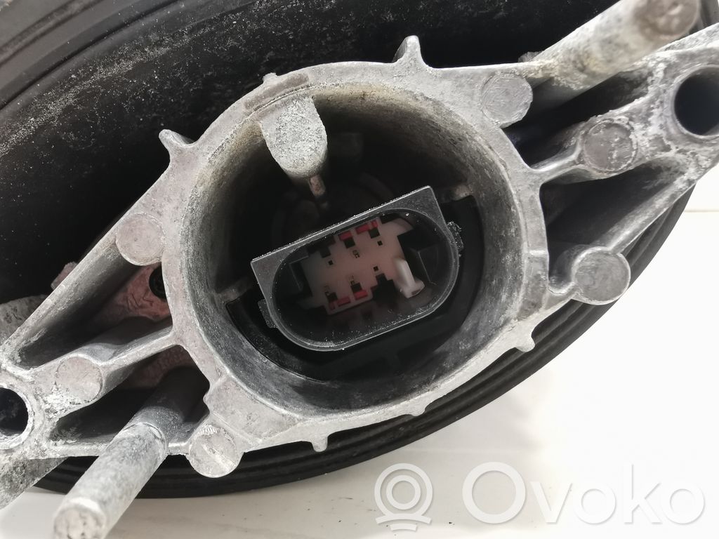 Spogulis (elektriski vadāms)