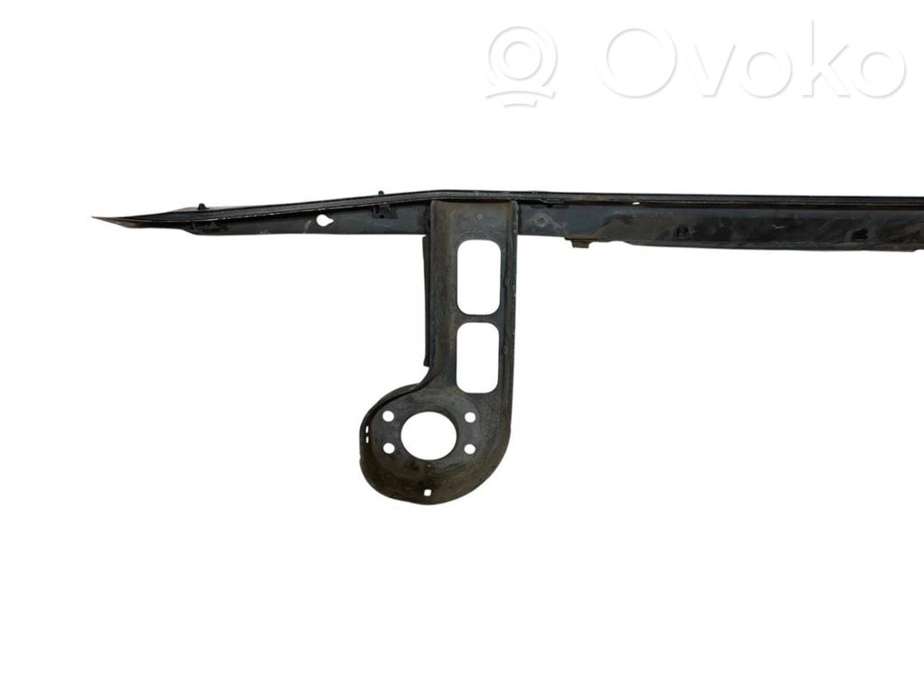 Radiatoru paneļa turētājs (televizora)