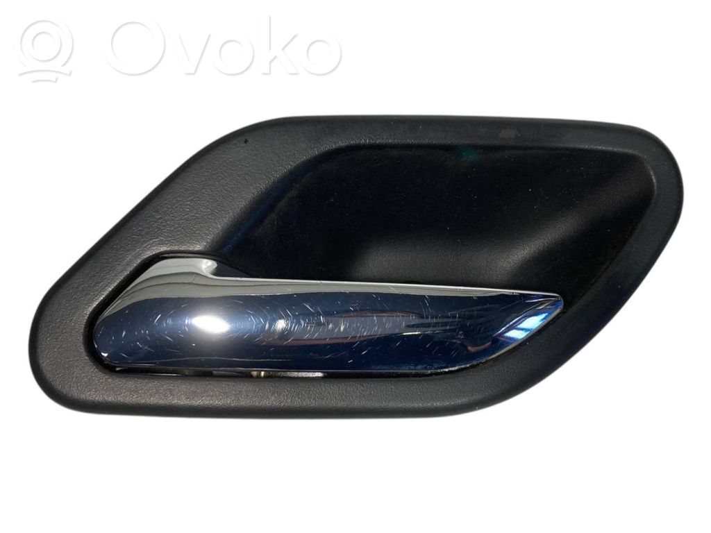 Internal opening handle