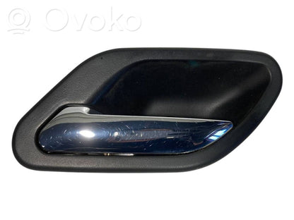 Internal opening handle