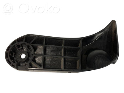 Ручка открывания капота двигателя