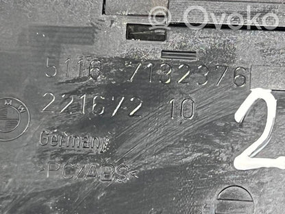 Cita veida vidus konsoles (tuneļa) elementi